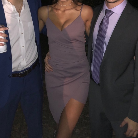 semi formal dress! - Picture 1 of 2